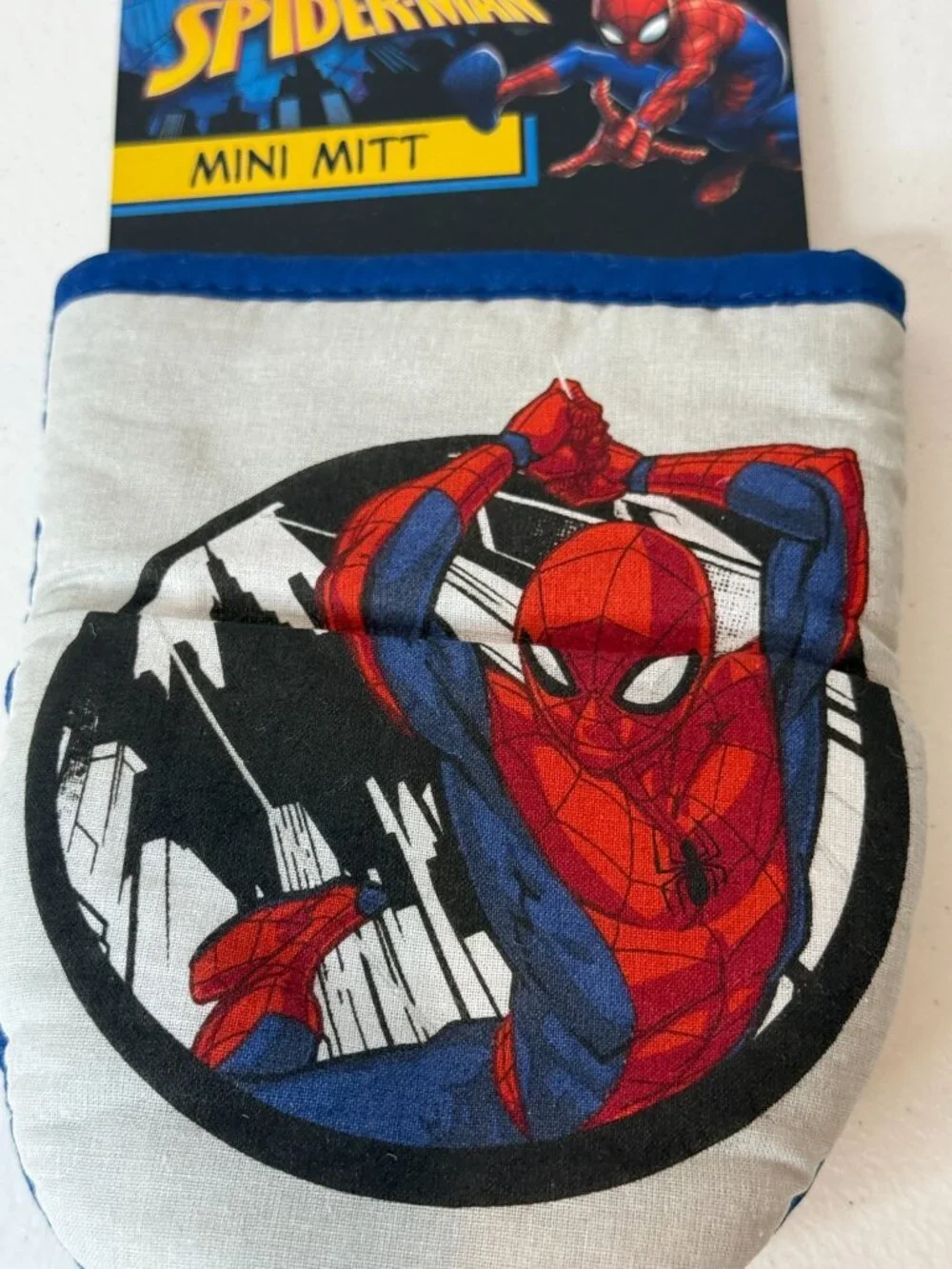Marvel Spider-Man Pot Holder Mini Mitt 2 Piece Kitchen Set New